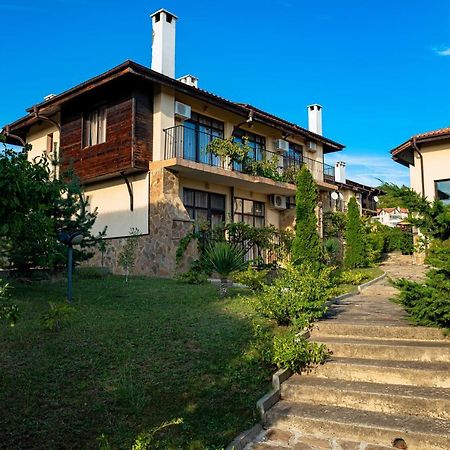 Menada Sunny Hill Villa Kosharitsa Buitenkant foto