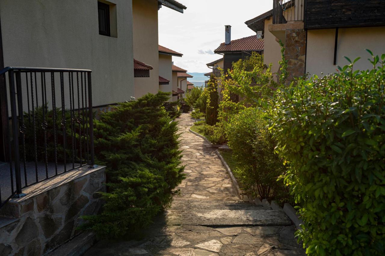 Menada Sunny Hill Villa Kosharitsa Buitenkant foto