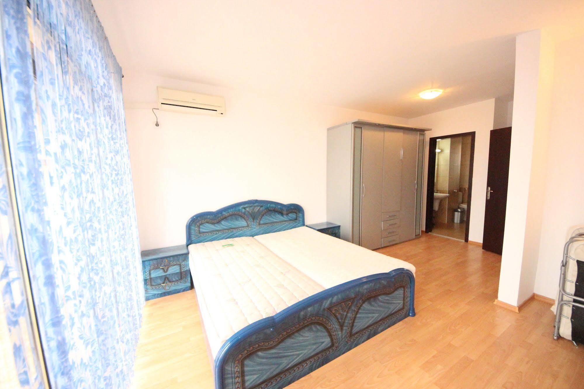 Menada Sunny Hill Villa Kosharitsa Buitenkant foto
