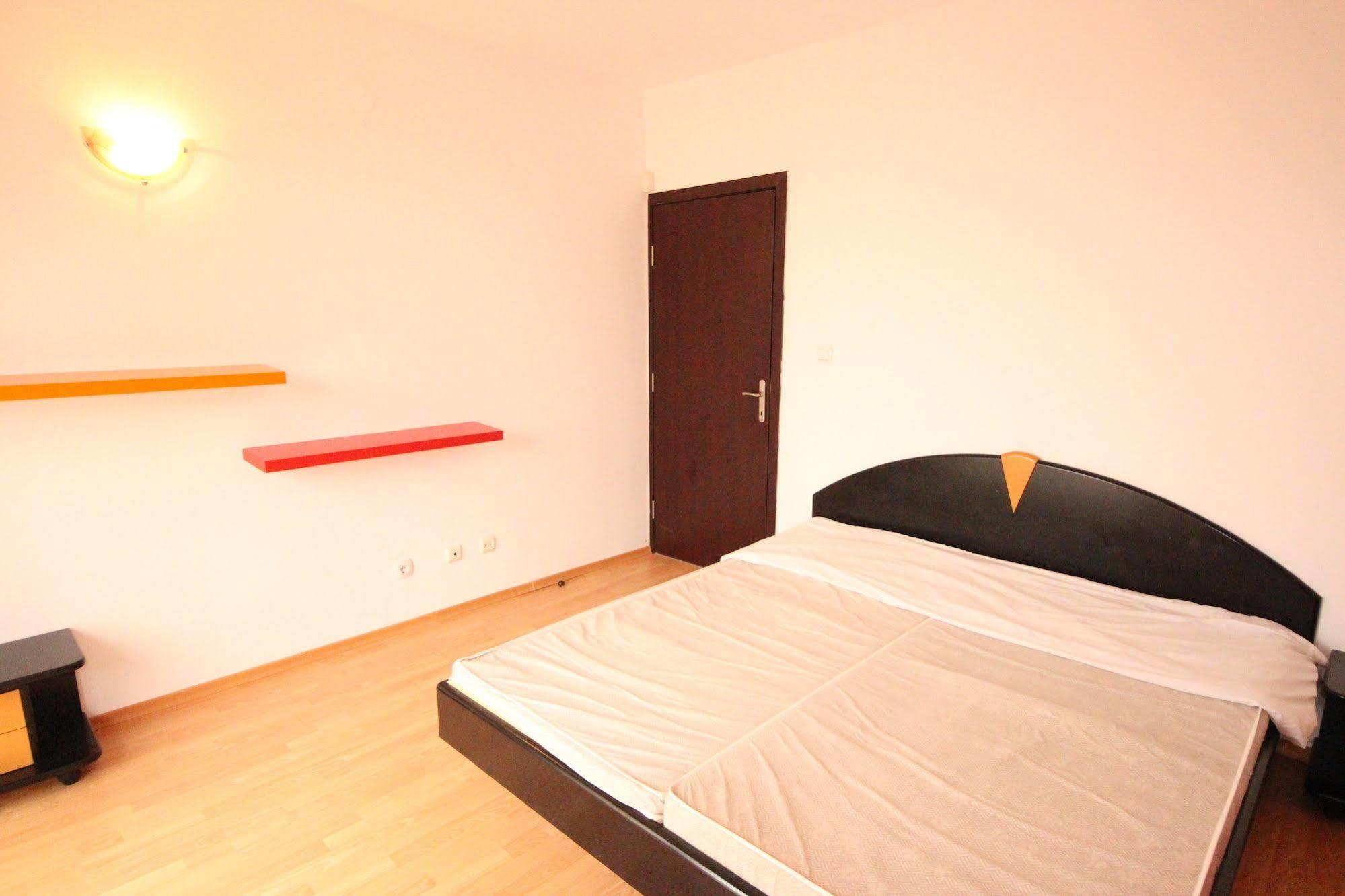 Menada Sunny Hill Villa Kosharitsa Buitenkant foto