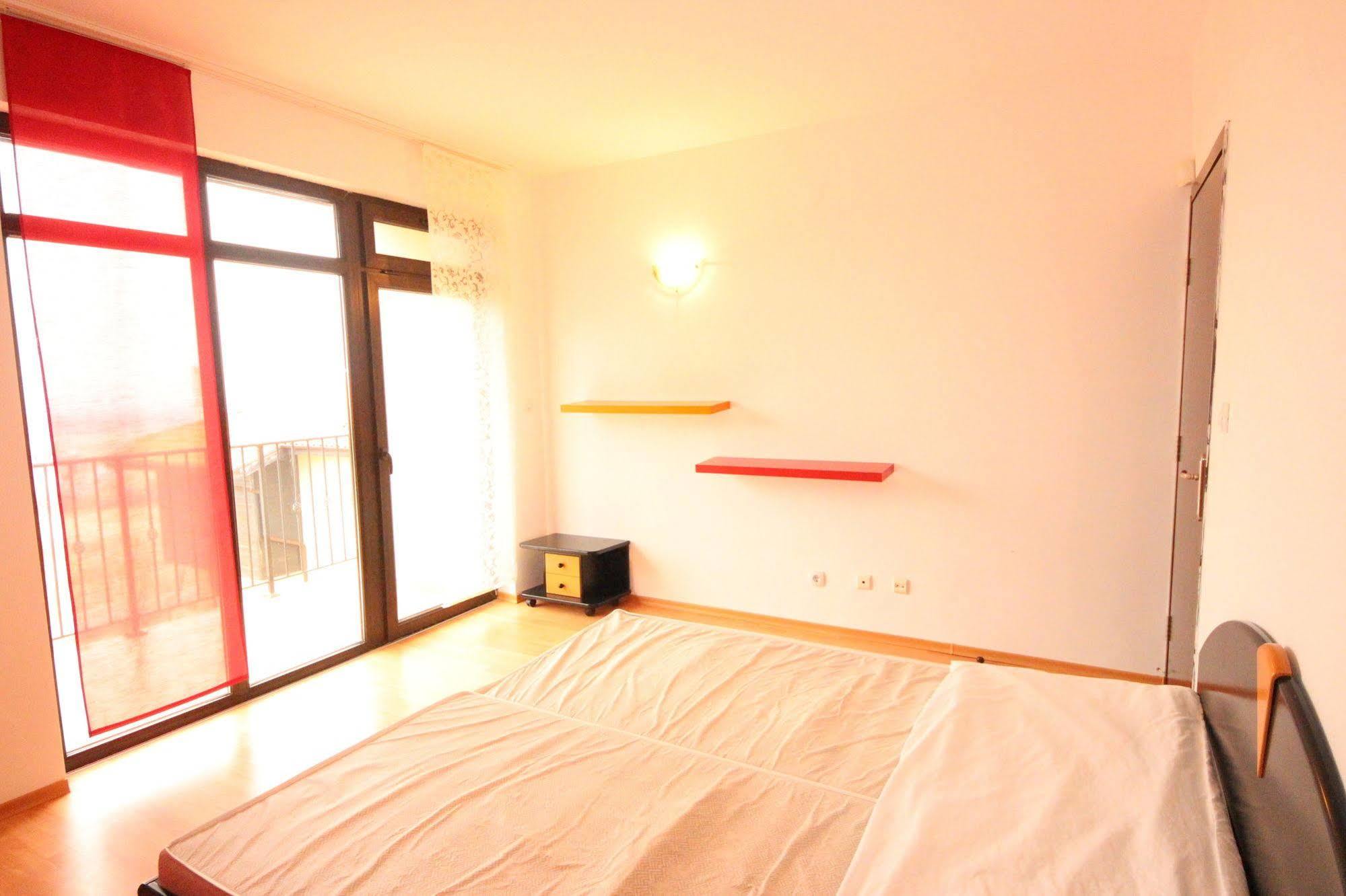 Menada Sunny Hill Villa Kosharitsa Buitenkant foto